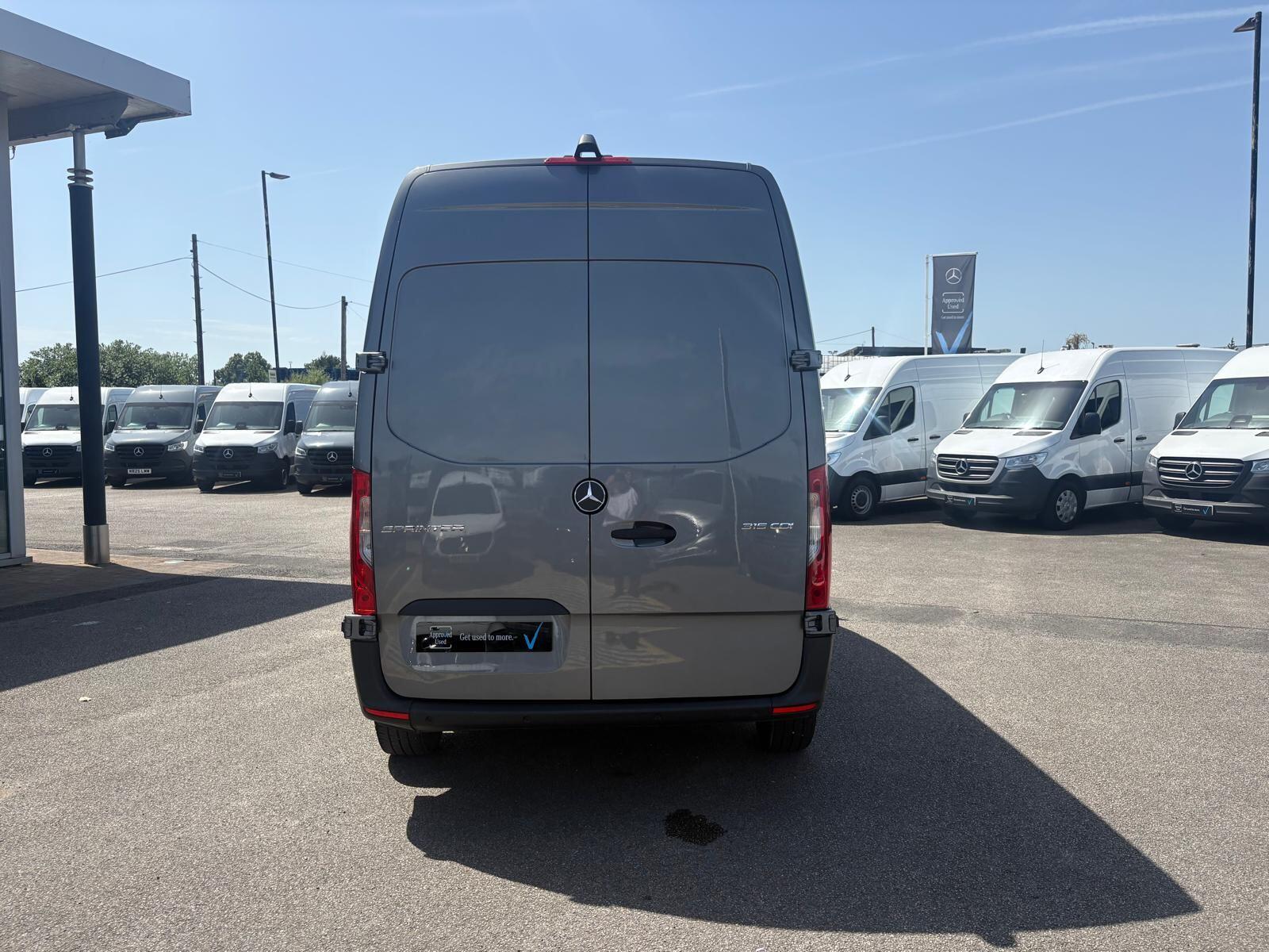 Mercedes-Benz Sprinter